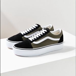 Old Skool Platform Vans